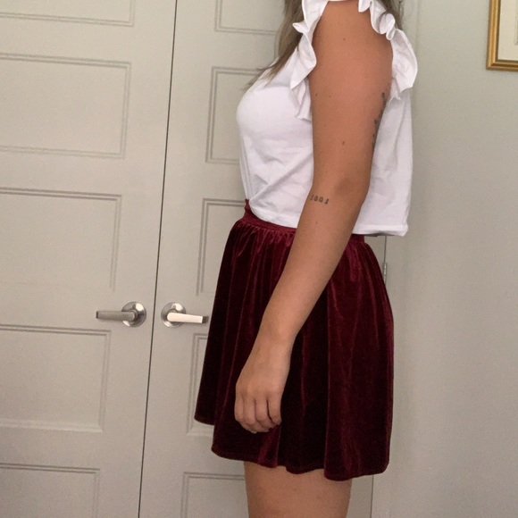 Velour skirt - Picture 2 of 4